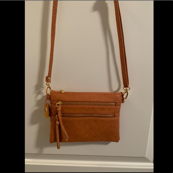 Handbags - Multi-pocket crossbody bag